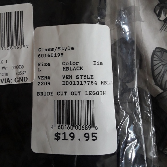 David's Bridal faromal and wedding shoes - Picture 7 of 8